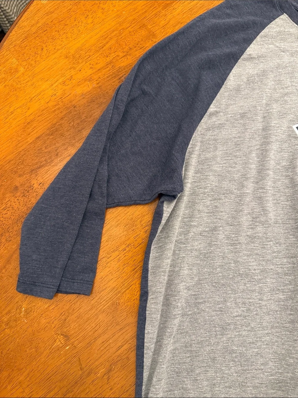 Nike Grey and Navy Chicago White Sox Raglan Tee xl cooperstown collection